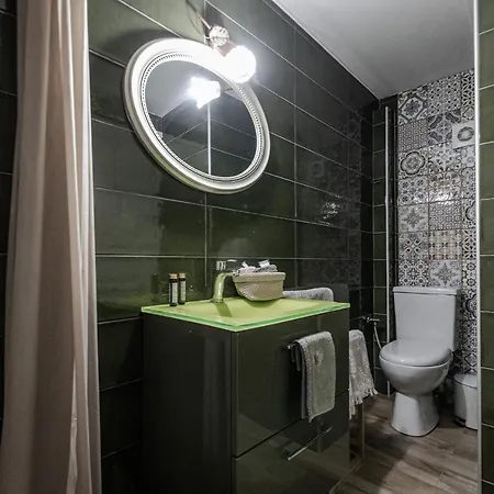 Cicones Boutique Apartments Skiathos Town Exterior photo