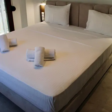 Cicones Boutique Apartments Skiathos Exterior photo