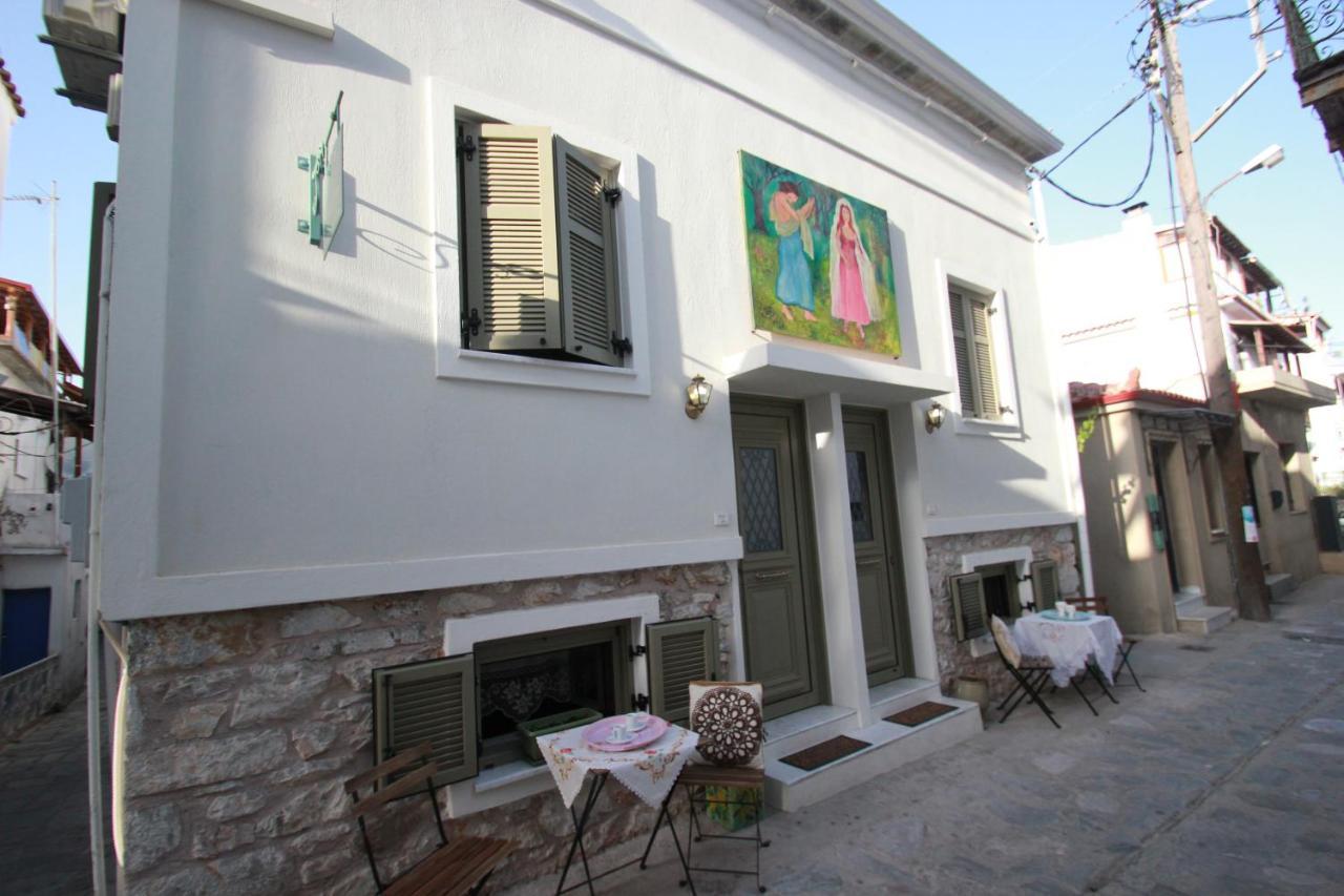 Cicones Boutique Skiathos Town