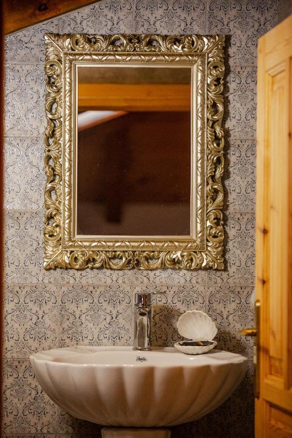 Cicones Boutique Holiday home *
