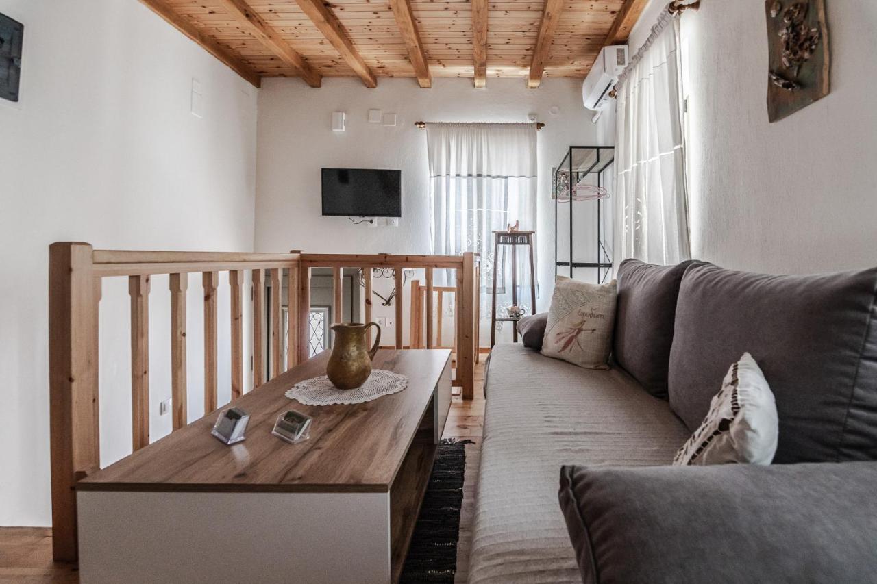 Cicones Boutique Holiday home *
